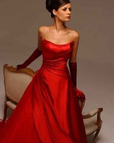 almassy_eva_estelyi_bali_ruhak_Red-Wedding-Dresses-Ruby
